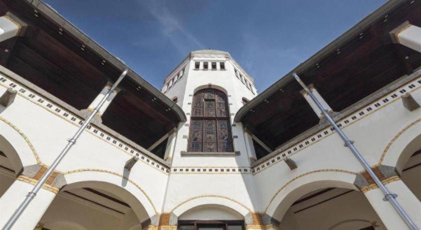New Mira Hotel Semarang Eksteriør bilde