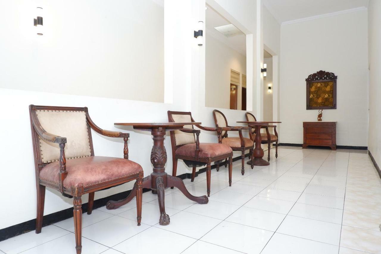 New Mira Hotel Semarang Eksteriør bilde