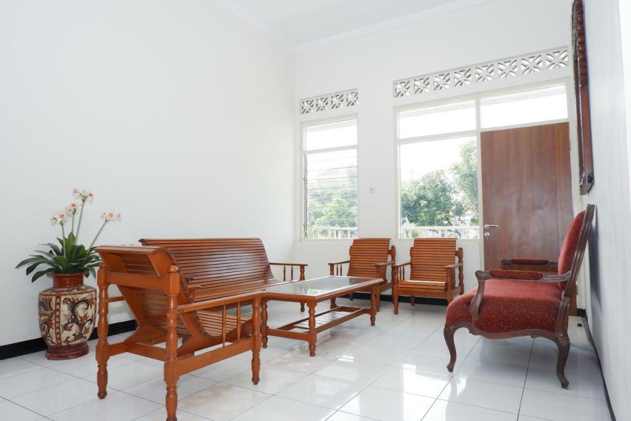 New Mira Hotel Semarang Eksteriør bilde