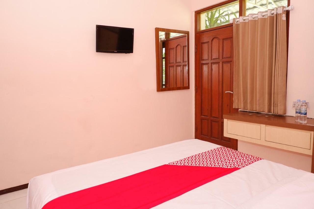 New Mira Hotel Semarang Eksteriør bilde