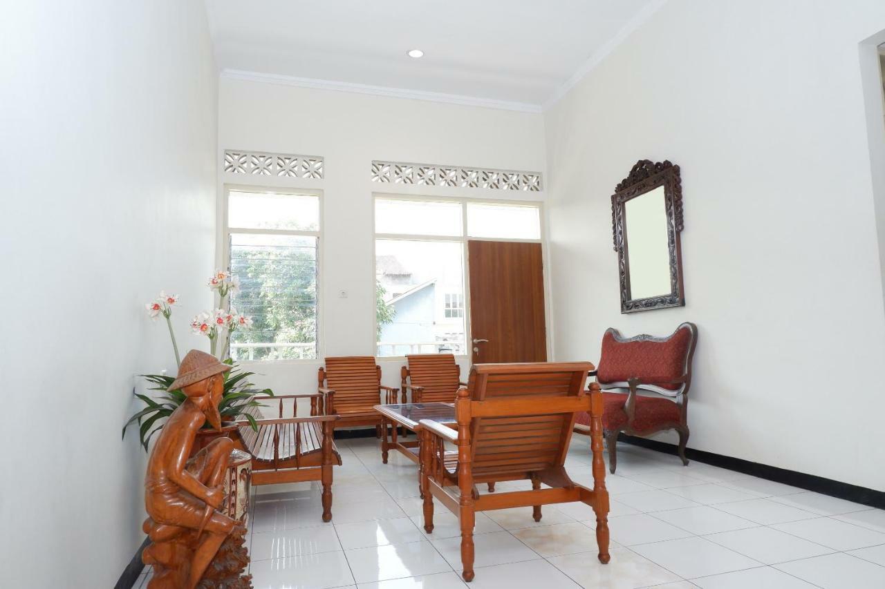 New Mira Hotel Semarang Eksteriør bilde