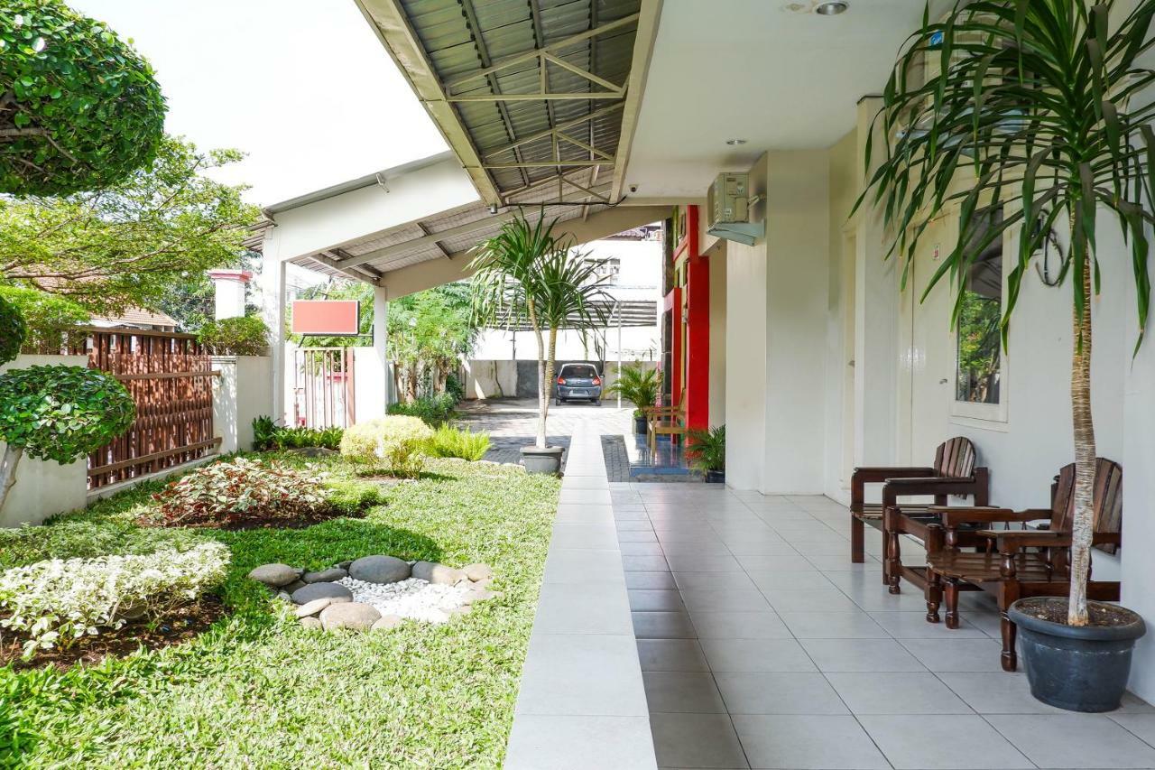 New Mira Hotel Semarang Eksteriør bilde